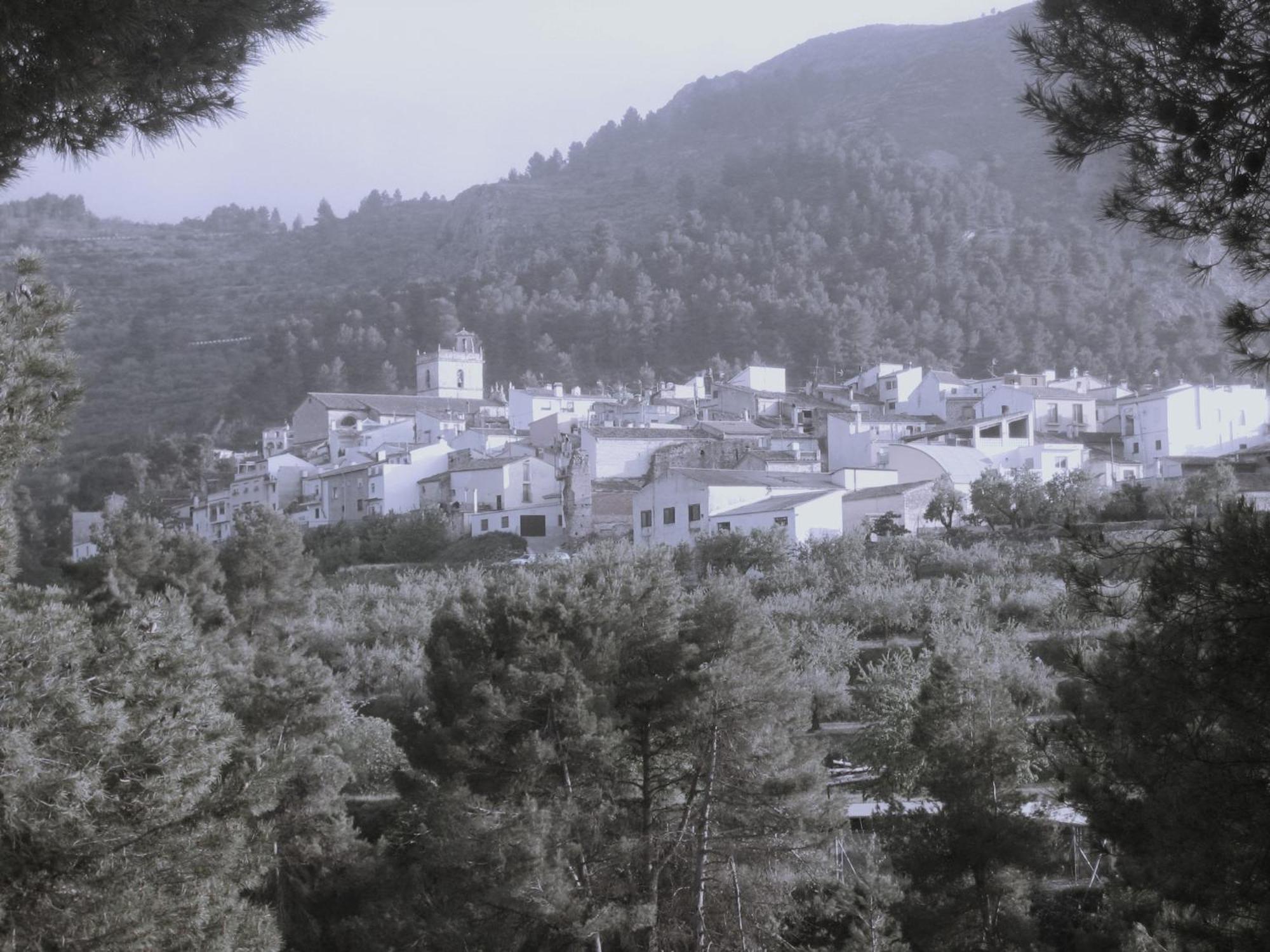 Alojamiento Rural El Metge Penaguila エクステリア 写真
